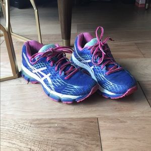 Asics Gel Nimbus Sz. 5.5